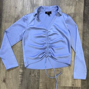 BCX- women’s Periwinkle Vneck, long sleeve blouse, cinched, ruched front, EUC